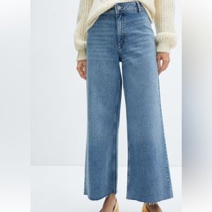 Mango jeans, NWT. Culotte design. High waist.